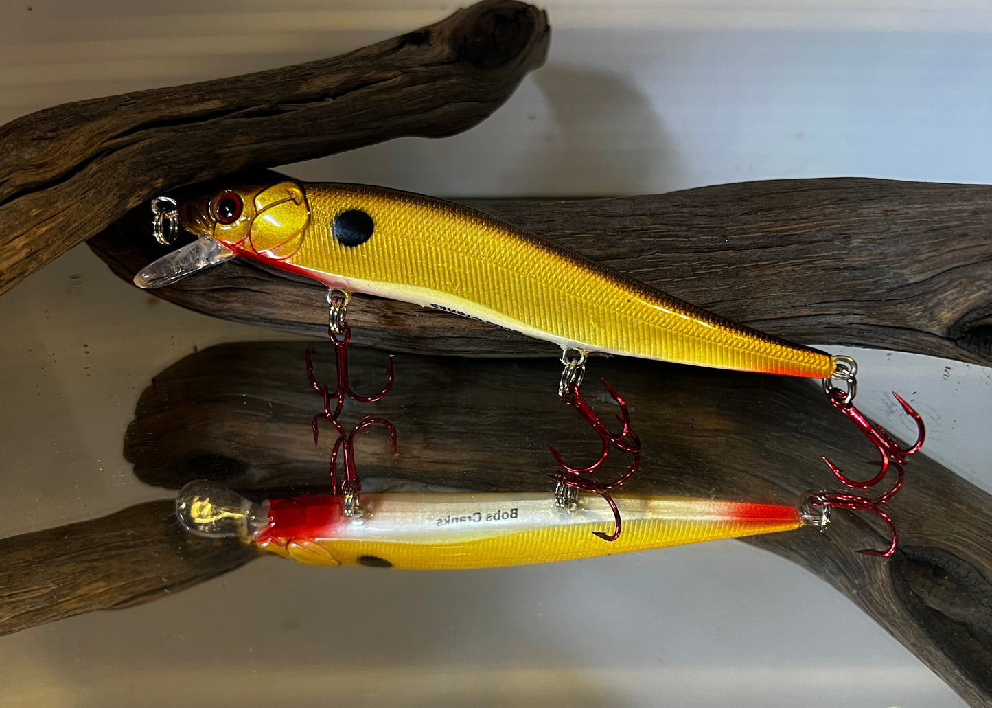 Jerkbait - Gold & Black pattern