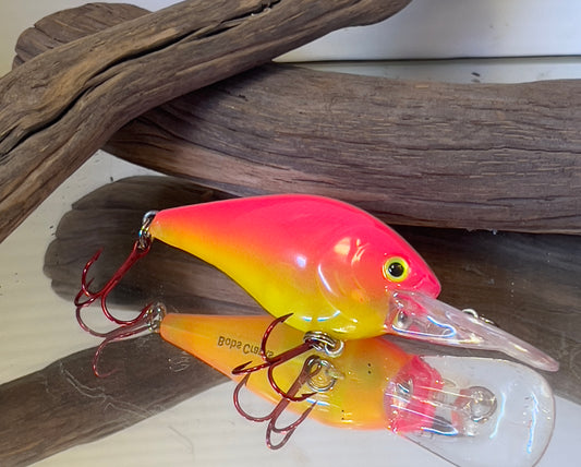 Pink/Chartreuse Medium Diver